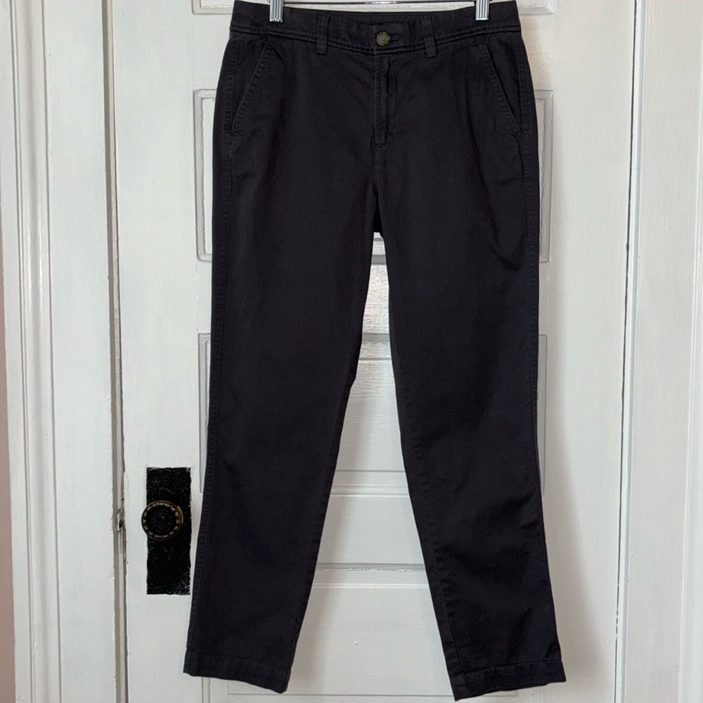 J. CREW MERCANTILE GRAY CHINO PANTS
